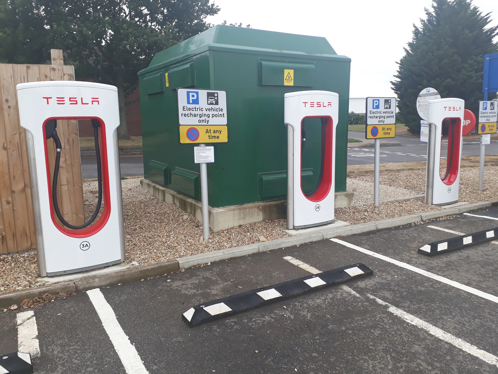 Electric vehicle charging points near Grantham, England, 2018